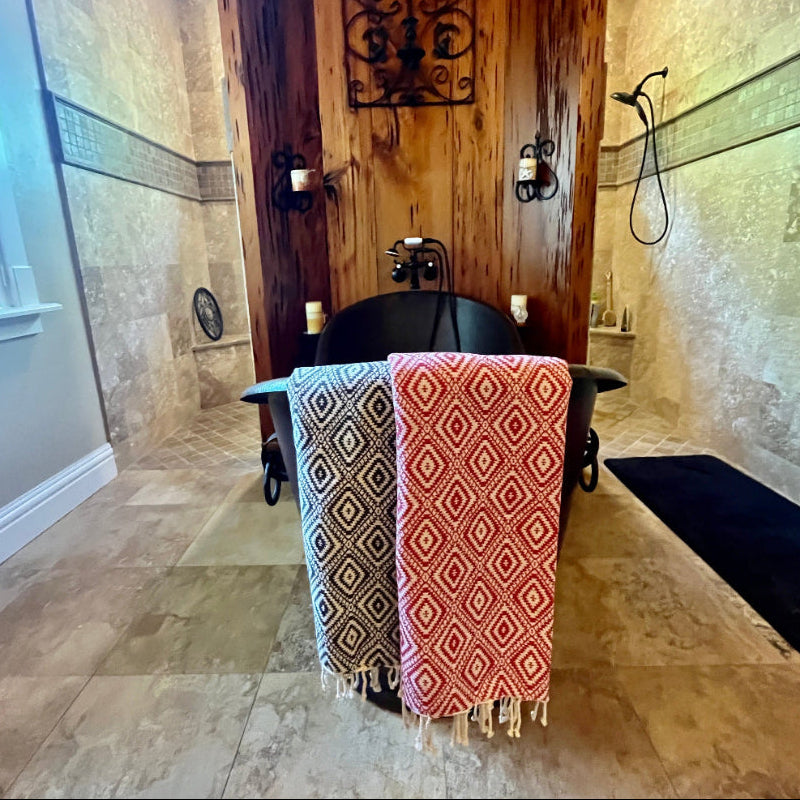 Paris Fouta Towel | Damask Weave 100% Cotton | The Fouta Spa