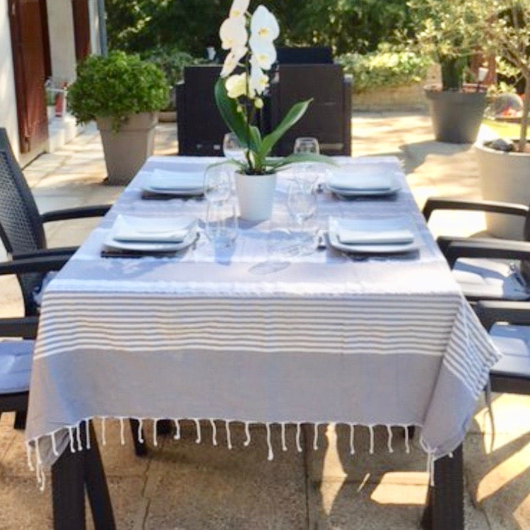 Extra large 100 percent cotton tablecloth